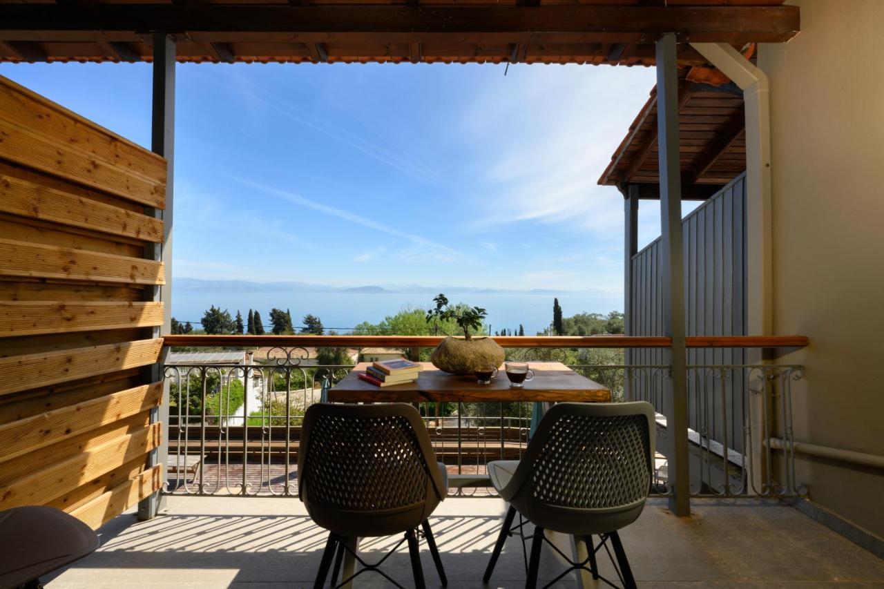 Seven Keys Luxury Suites Achilleion Exterior photo
