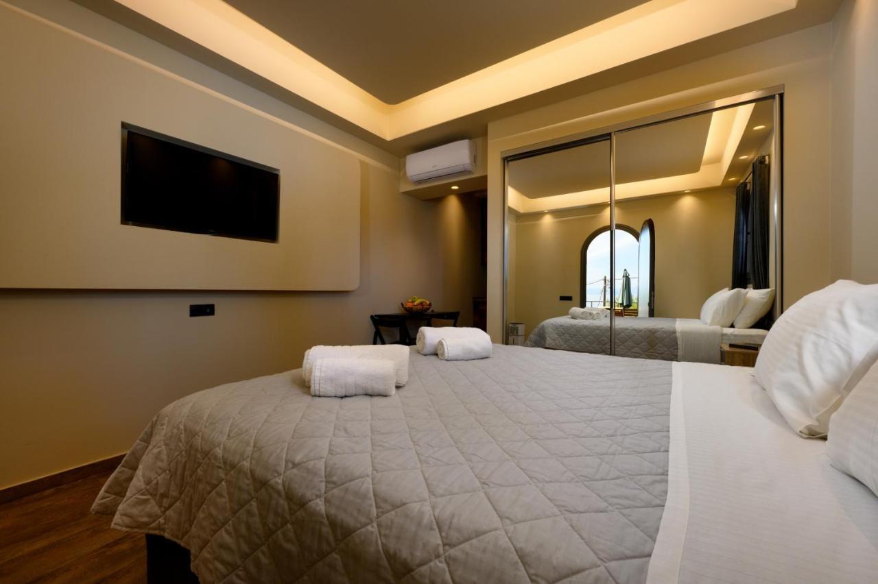 Seven Keys Luxury Suites Achilleion Exterior photo
